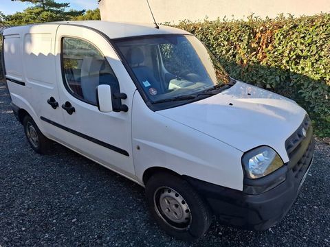 Fiat Doblo DOBLO CARGO 1.3 MULTIJET 16V BUSINESS T&Ocirc;LE 2004 occasion Saint-Aignan-Grandlieu 44860