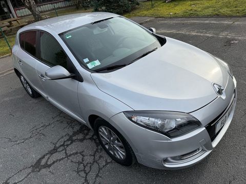 Renault M&eacute;gane III 1.2 TCE 115 ENERGY LIMITED EURO6 2013 occasion La Grande-Paroisse 77130