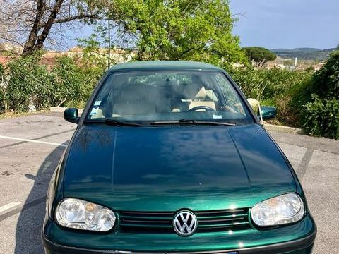 Volkswagen Golf Cabriolet 2.0i Carat A 2001 occasion Cogolin 83310