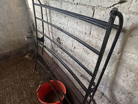 Pi&egrave;ces et &eacute;quipements Voiture Pi&egrave;ces et &eacute;quipements Voiture  occasion Appeville 50500