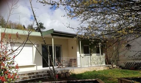   Maison individuelle, de plain-pied ? 100 m2 Maison - 5 pi�ce(s) - 100 m�