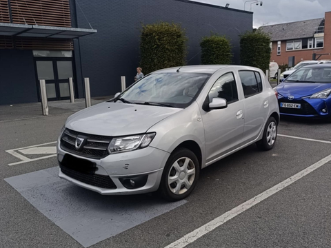 Dacia Sandero 1.5 dCi 90 E6 Laur&eacute;ate 2015 occasion Arras 62000