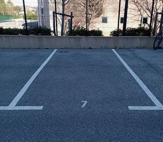  Parking / Garage � louer 12 m�