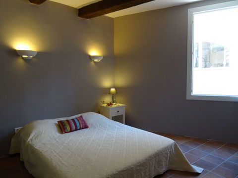   Appartement meubl� enti�rement r�nov�  Appartement - 5 pi�ce(s) - 97 m�