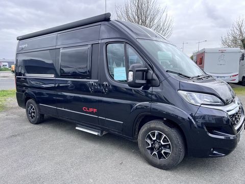 Van am&eacute;nag&eacute; Van am&eacute;nag&eacute; 2023 occasion Saint-M&eacute;dard-d'Aunis 17220