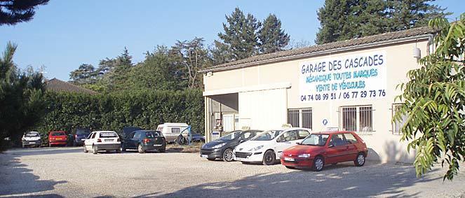 Garage des Cascades, concessionnaire 01