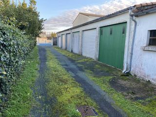  Parking / Garage � louer 16 m�