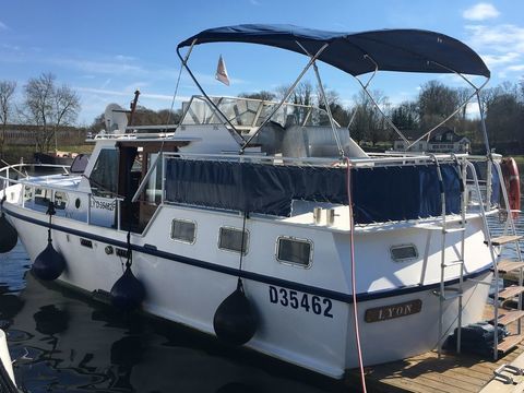 Bateaux &agrave; moteur Bateau fluvial 1983 occasion Vesoul 70000