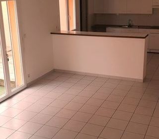  Appartement � louer 3 pi�ces 78 m�