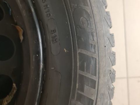 Pi&egrave;ces et &eacute;quipements Voiture Pi&egrave;ces et &eacute;quipements Voiture  occasion Montluel 01120