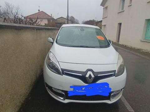 Renault M&eacute;gane 1.9 D Authentique 2012 occasion Fains-V&eacute;el 55000