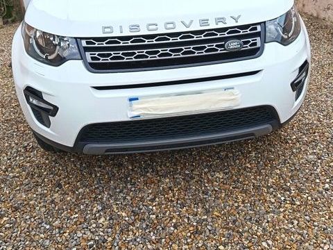 Land-Rover Discovery sport Discovery Sport Mark I TD4 180ch Pure 2016 occasion H&eacute;b&eacute;court 27150