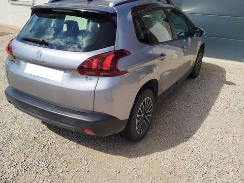Peugeot 2008 PureTech 82ch S&S BVM5 Active 2018 occasion Savigny-en-Revermont 71580