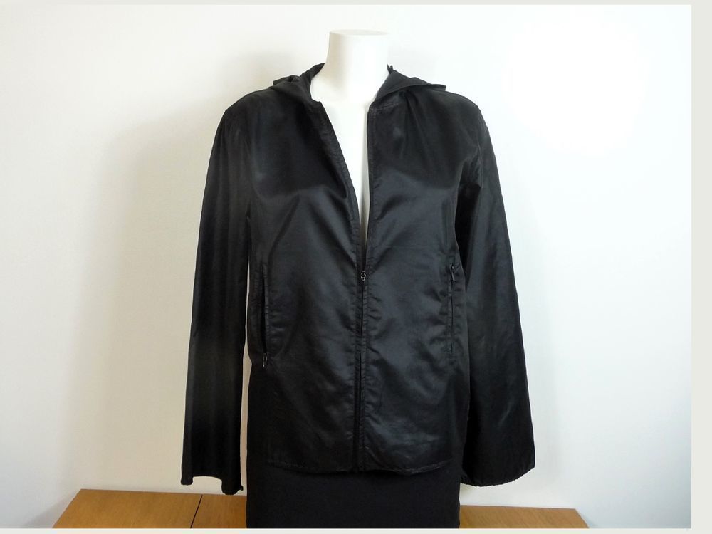 Veste L&eacute;g&egrave;re Courte Noir avec Capuche- Sonia Rykiel Vêtements