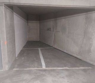  Parking / Garage � vendre 12 m�