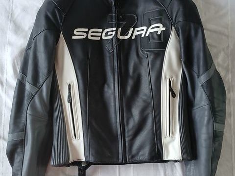 Pi&egrave;ces et &eacute;quipements Moto - Scooter - Quad Pi&egrave;ces et &eacute;quipements Moto - Scooter - Quad  occasion Bertaucourt-Epourdon 02800