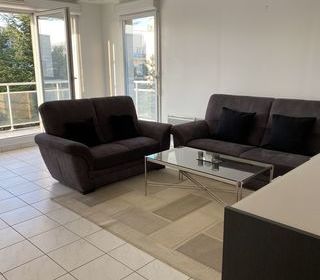  Appartement � louer 4 pi�ces 79 m�