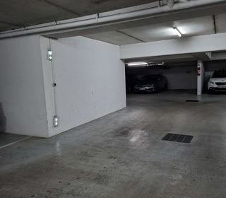  Parking / Garage � louer 11 m�