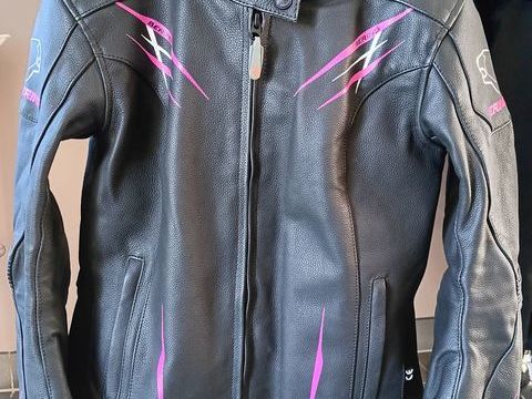 Pi&egrave;ces et &eacute;quipements Moto - Scooter - Quad Pi&egrave;ces et &eacute;quipements Moto - Scooter - Quad  occasion Landres 54970