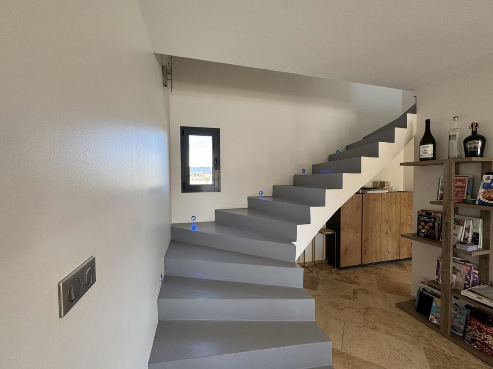 � vendre  Maison Pierrefeu-du-Var (83390)