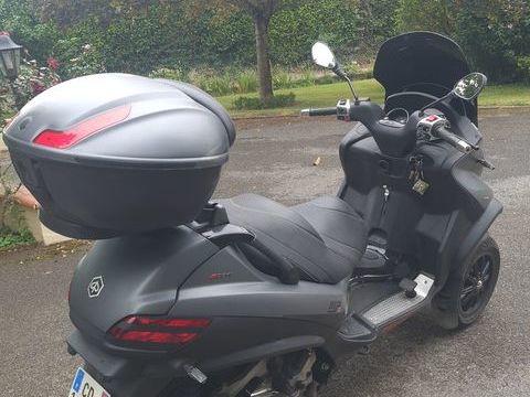 Scooter PIAGGIO 2012 occasion Pamiers 09100