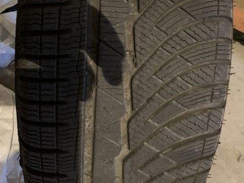 Pi&egrave;ces et &eacute;quipements Voiture Pi&egrave;ces et &eacute;quipements Voiture  occasion Anneyron 26140