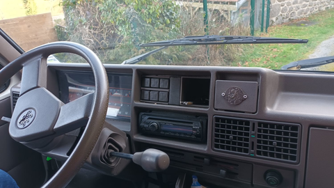 Peugeot J5 TOLE 1000 COURT 6,5m3 1989 occasion Moutier-Rozeille 23200