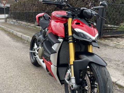 Moto DUCATI 2021 occasion Beaumotte-Aubertans 70190