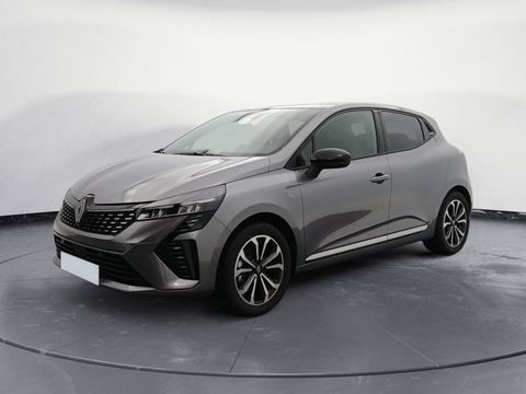 Renault Clio V Clio E-Tech full hybrid 145 ch GSR2 Techno 2025 occasion Fr&eacute;jus 83600