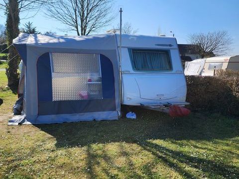 STERCKEMAN Caravane 2004 occasion Couff&eacute; 44521