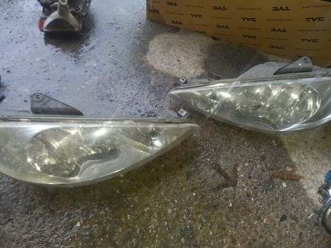 Pi&egrave;ces et &eacute;quipements Voiture Pi&egrave;ces d&eacute;tach&eacute;es auto  occasion Goudourville 82400