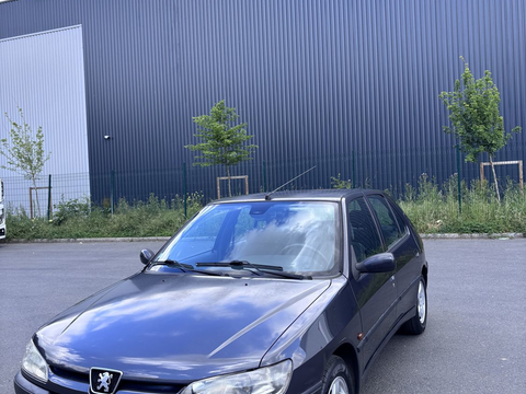 Peugeot 306 1.8i 16V XS
