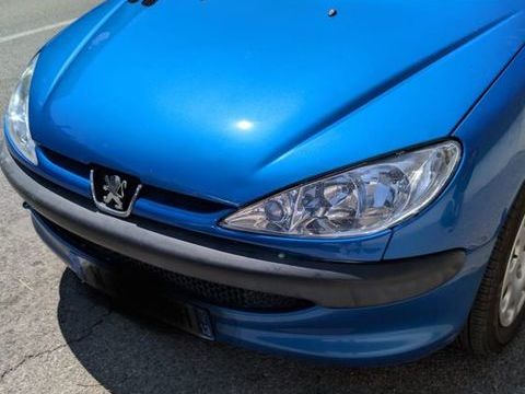 Pi&egrave;ces et &eacute;quipements Voiture Pi&egrave;ces et &eacute;quipements Voiture  occasion Aix-en-Provence 13100