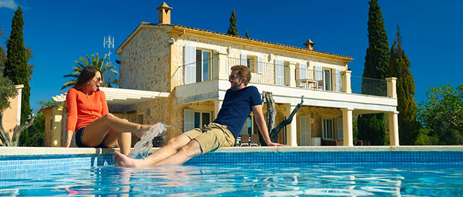 Agence AGENCE DUCHE D'UZES Sanilhac-Sagri�s