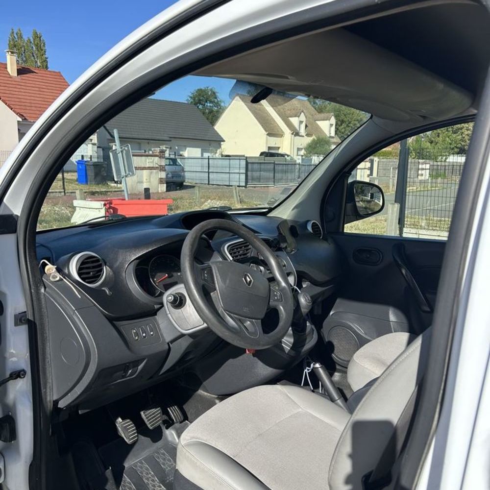 Kangoo Express KANGOO EXPRESS 1.5 DCI 75 E6 CONFORT 2016 occasion 28700 Saint-Symphorien-le-Ch&acirc;teau