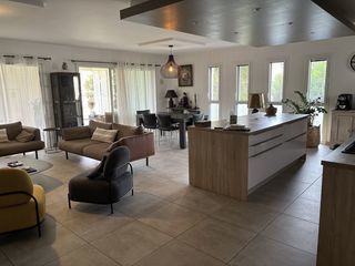  Appartement à vendre 4 pièces 140 m²