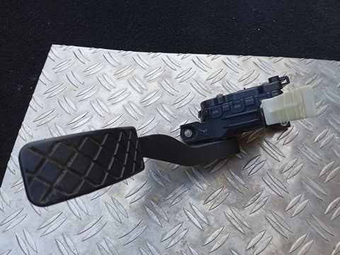 Pi&egrave;ces et &eacute;quipements Voiture Pi&egrave;ces et &eacute;quipements Voiture  occasion Mulhouse 68200