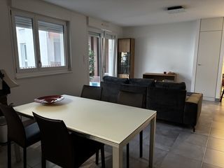  Appartement � louer 3 pi�ces 90 m�