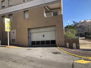  Parking / Garage � louer 28 m�