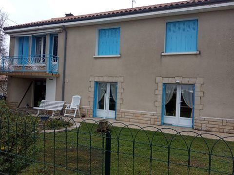   Maison 6 pi�ces 102m2 habitable et d�pendances � vilhonneur. Maison - 6 pi�ce(s) - 102 m�