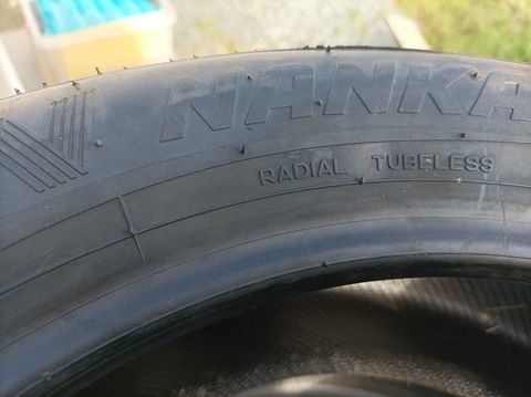 Pi&egrave;ces et &eacute;quipements Voiture Pi&egrave;ces et &eacute;quipements Voiture  occasion Saint-Michel-en-l'Herm 85580