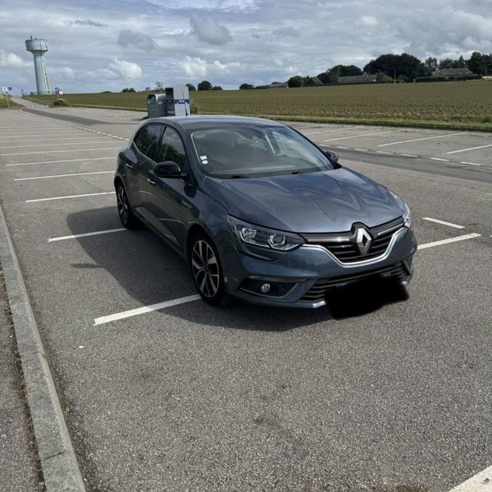 Megane IV M&eacute;gane IV Berline TCe 140 FAP Limited 2019 occasion 76430 Saint-Aubin-Routot