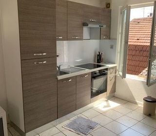  Immeuble � vendre 145 m�