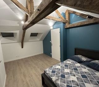  Appartement � louer 6 pi�ces 160 m� Montfort-sur-meu