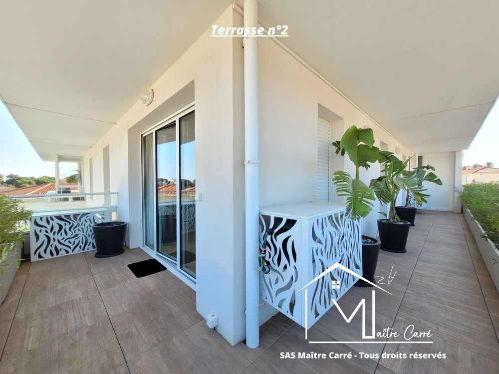 � vendre  Appartement Carqueiranne (83320)