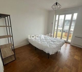  Appartement � louer 4 pi�ces 82 m�