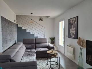  Appartement � louer 5 pi�ces 96 m�