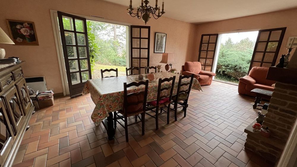 � vendre  Maison Charbonni�res-les-Bains (69260)