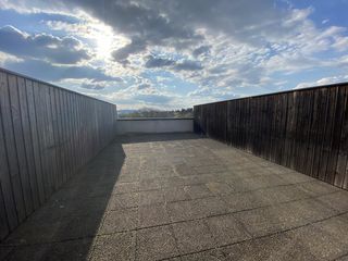  Appartement � louer 4 pi�ces 97 m�