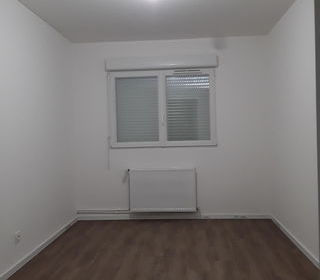  Appartement � louer 4 pi�ces 76 m�